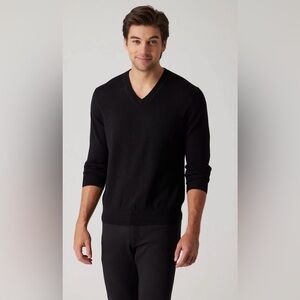 Raffi Men's The Bronson 100% Extra Fine Merino Wool Black V-Neck Sweater Large